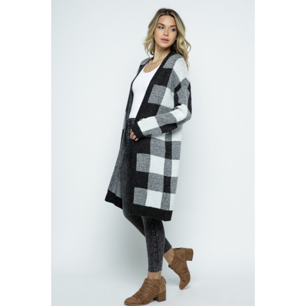 ASPEN CHECKERED CARDIGAN - Picture 9 of 10